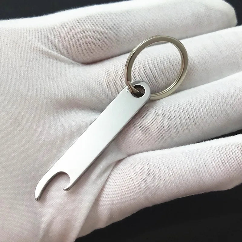 1pc EDC Mini Bottle Opener Gear Rock Climb Beer Camp Portable Keyhole Practical Tool Stainless Steel Hike Outdoor Accessories CN
